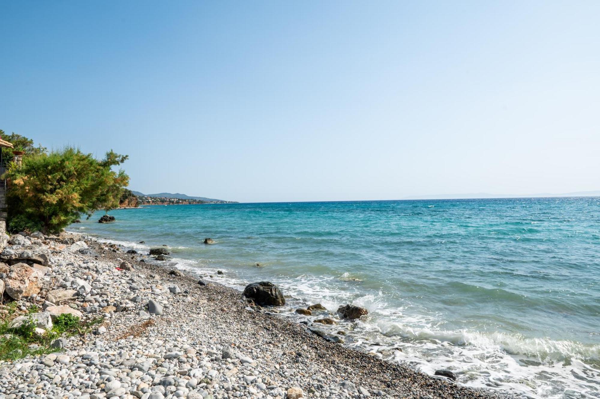 Thea Seaview Luxury Living Villa Kalamata Exteriör bild